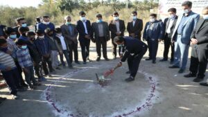 آغاز ساخت ۲۱ کلاس درس در عنبرآباد