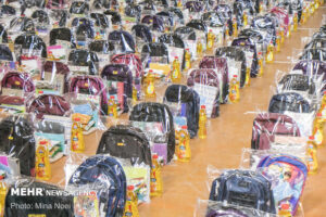 ارسال ۳۰۰ هزار بسته لوازم‌تحریر برای دانش‌آموزان مناطق محروم