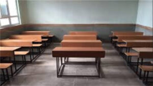 توزیع وسایل آموزشی در مدارس ناحیه ۳ شیراز